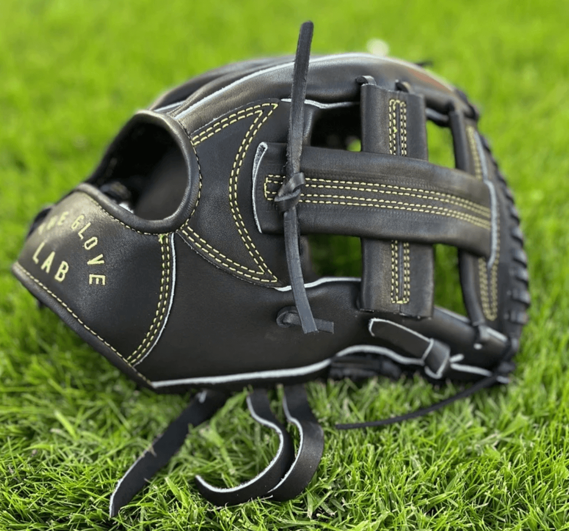 11.5-inch infielder's glove made from Japanese tanned US Steerhide