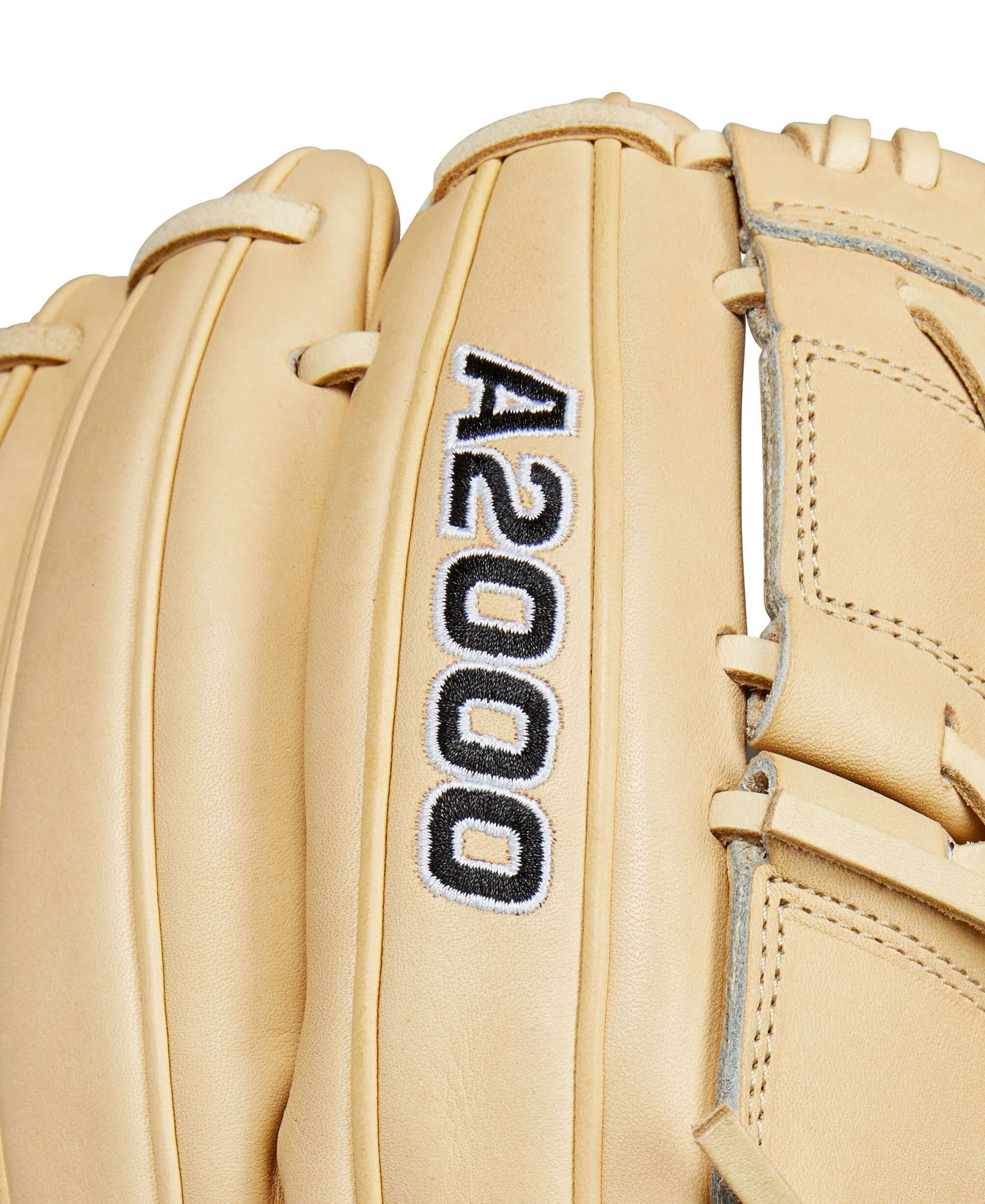 Wilson A2000 B2 pitcher's glove showing closed two-piece web design in blonde leather. Perfect for concealed pitch grips.