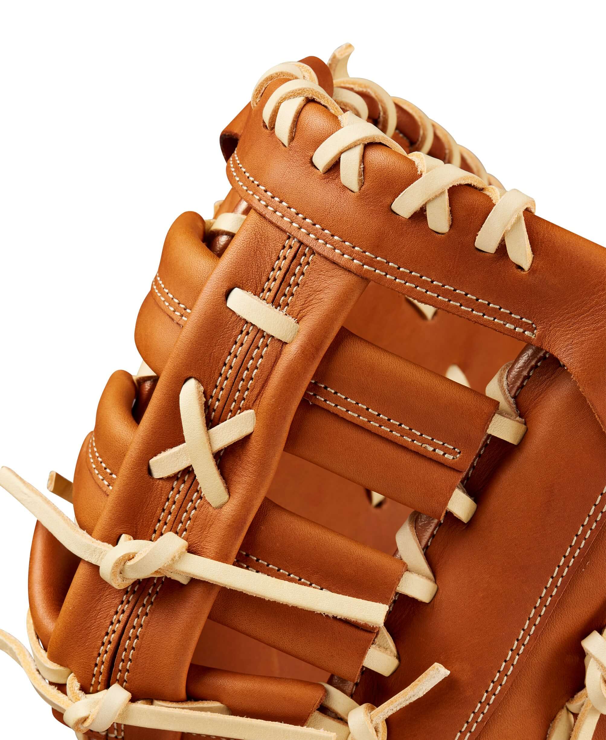 Close-up of BTL Fall 2024 A1000® 1620 Baseball First Base Mitt showcasing Full Grain leather and lacing design.