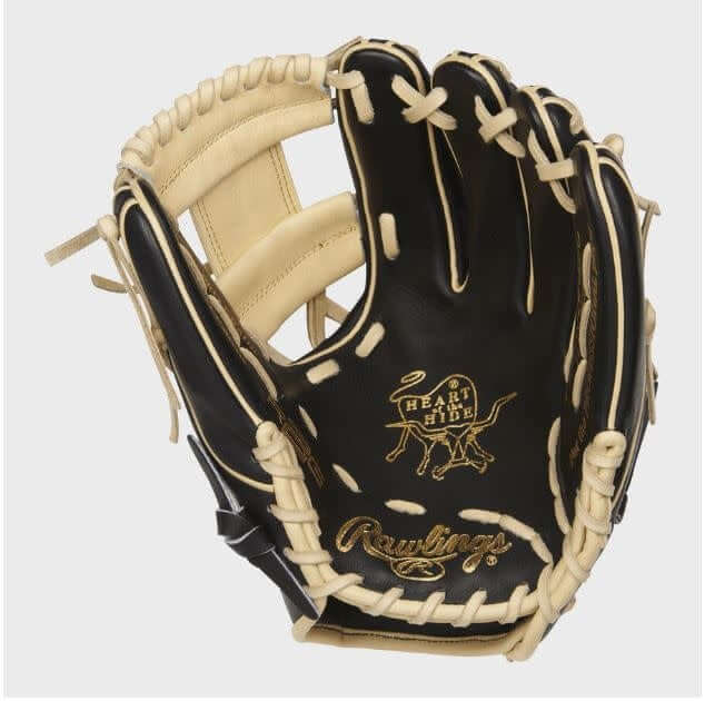 Rawlings Heart of the Hide R2G 11.5 inch glove, black and camel color