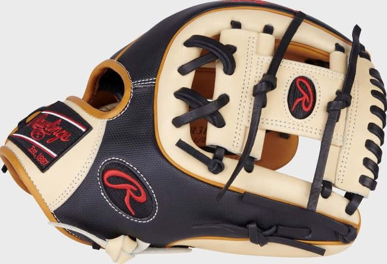 Rawlings Heart of the Hide R2G 11.5-inch infield glove with Speed Shell back